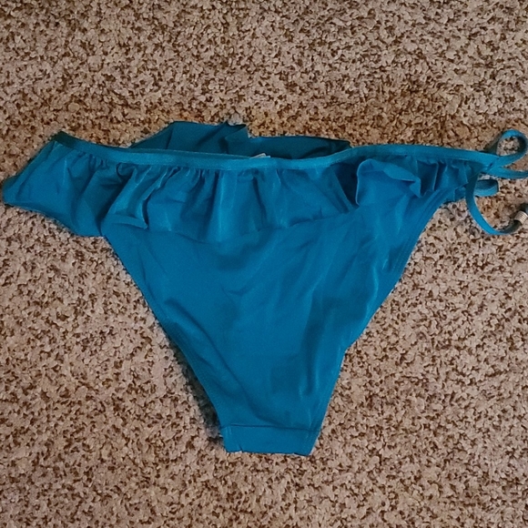 Bikini set - Picture 5 of 8